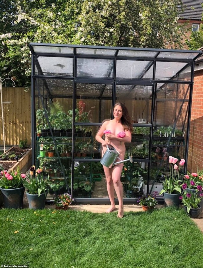 Wife photo shoot in the country