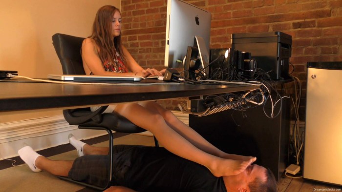 Saw in a restaurant under the table