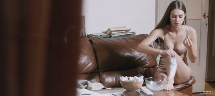 Erotic scenes from teenage films