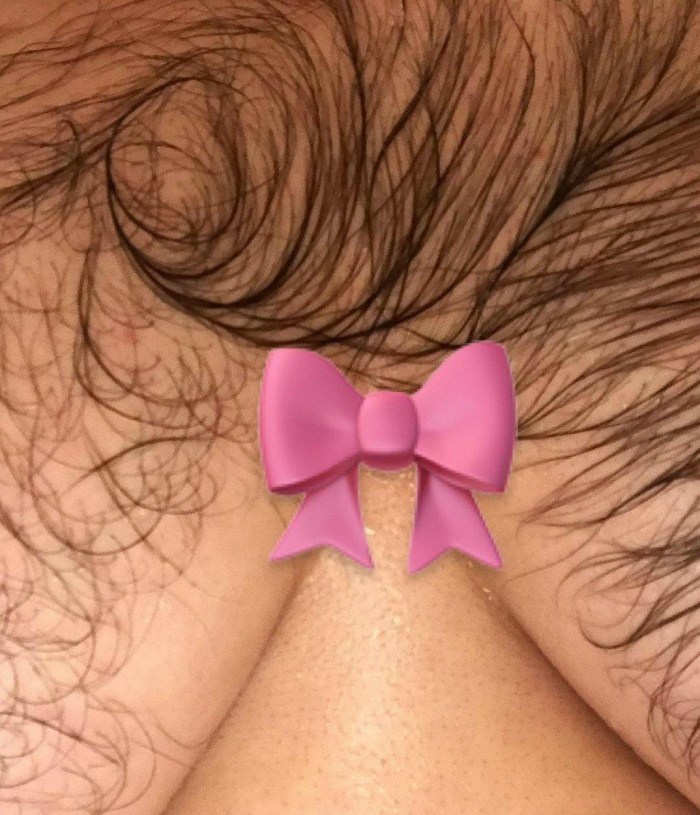 Intimate haircut women