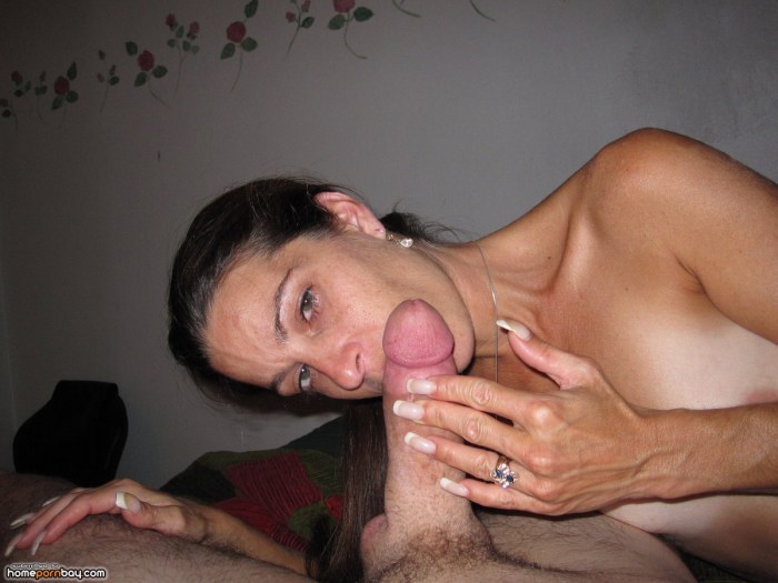 A mature brunette sucked a private