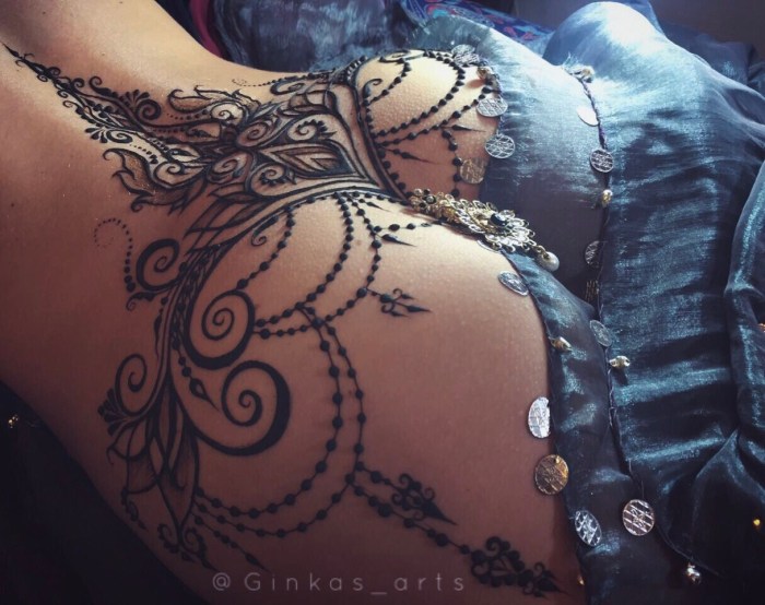 Tattoo on the buttock