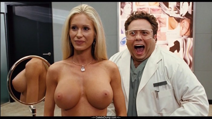 Comedy vumen varnava naked