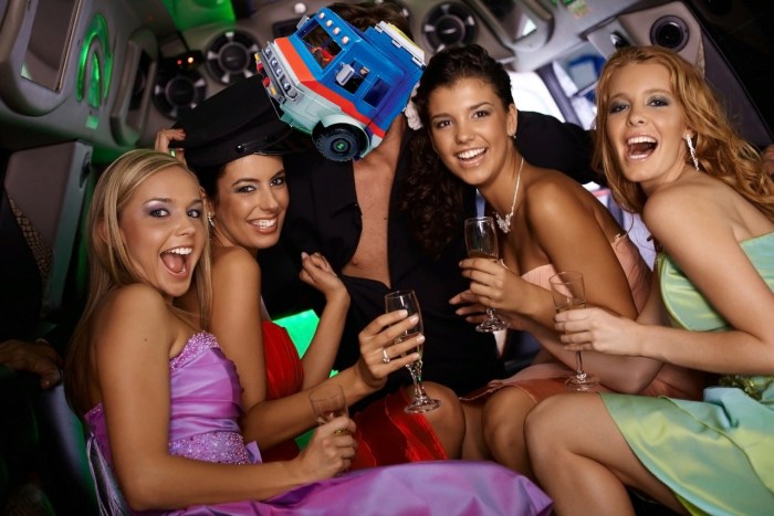 Amateur striptease fuck