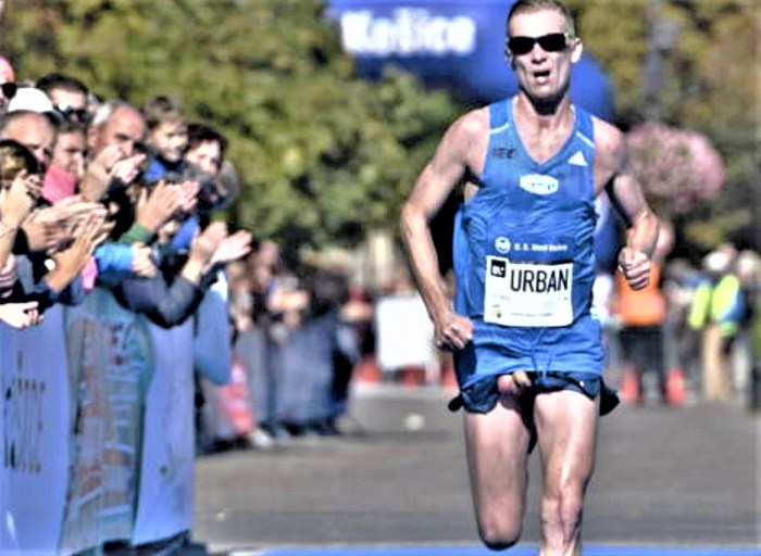 Naked girls and guys