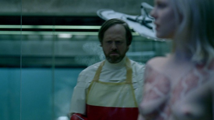 Ingrid Cavelaars legs