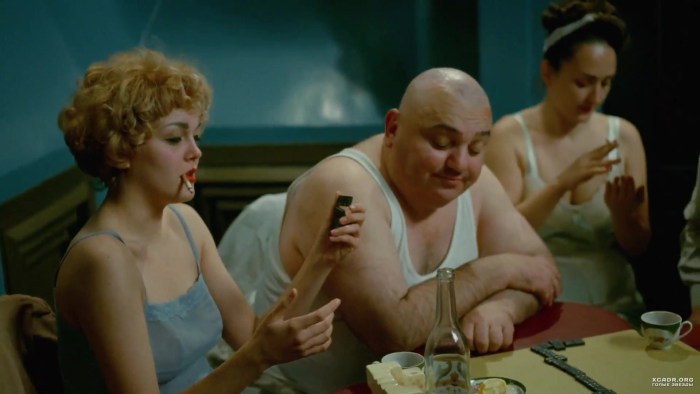 Victoria June naked in heels