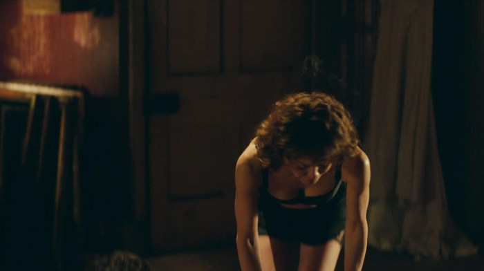 Helen Maccrori bed scenes