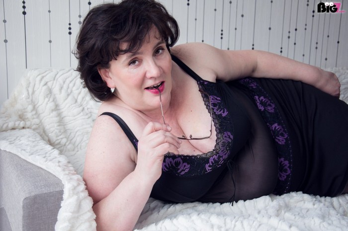 Attraction to the mother