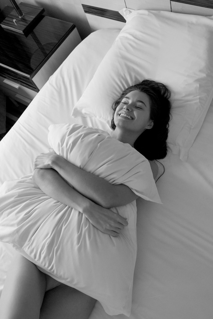 Kosenkova model naked