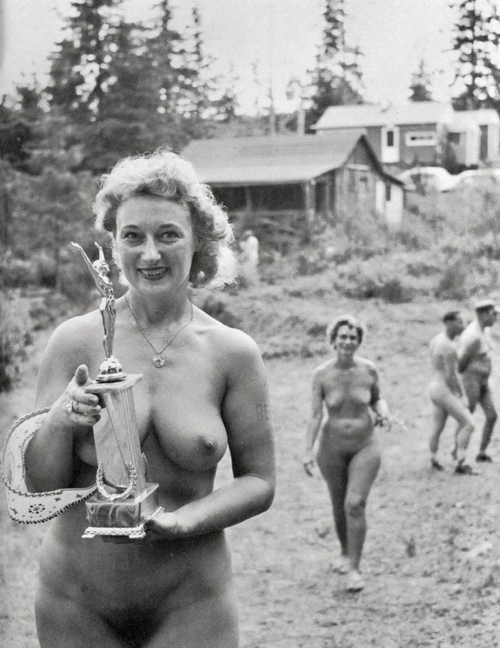 Naked retro old nudist