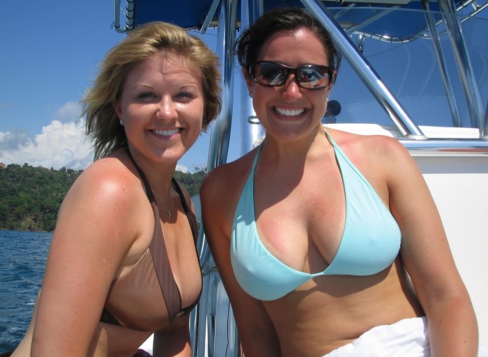Adult women topless homemade