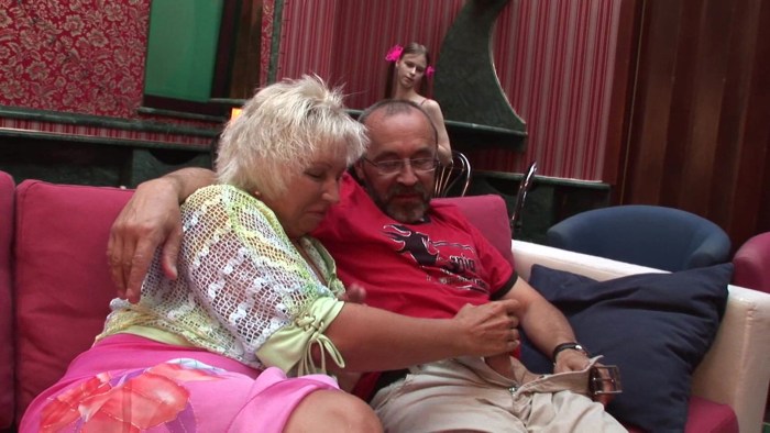 Proximity and elderly people