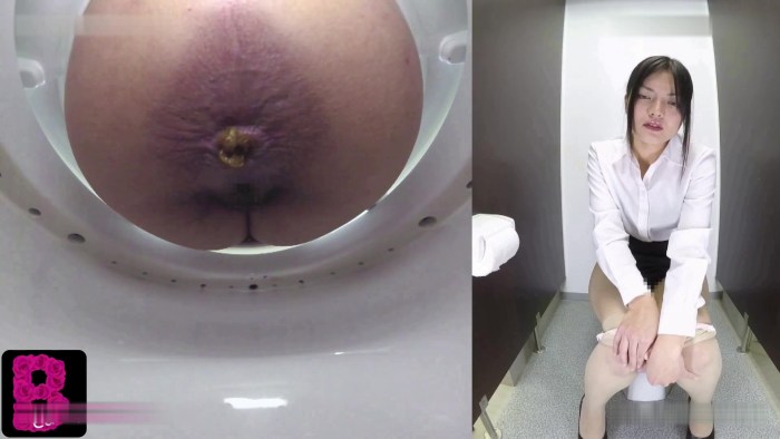Schoolgirl Pooping in Toilet Video