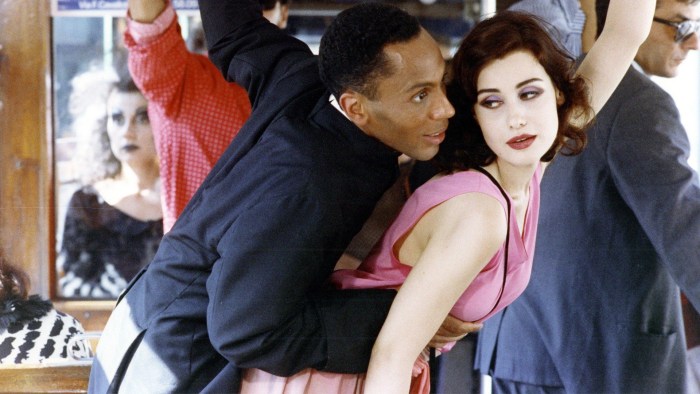 Vivienn Fovey Leticia Anal