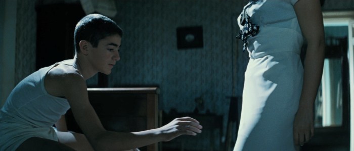 Monica Bellucci in youth 18