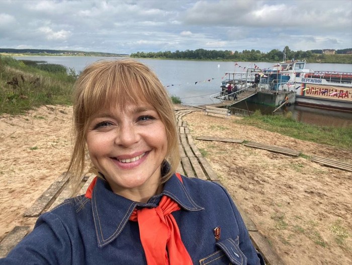 Irina Pegova in the series of catering