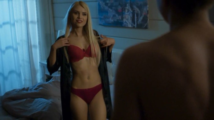 Mila Sivatskaya in the underwear Grand Lyon