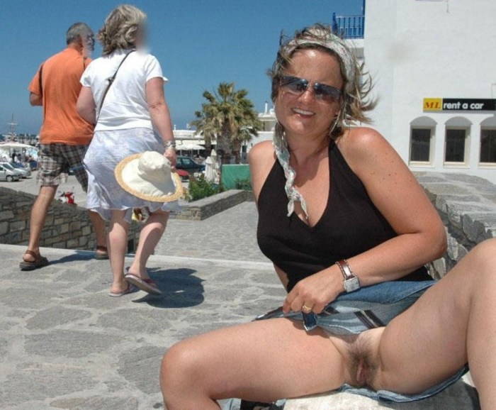 Caressy Mature 45+ Suck Hungry Woman On Vacation Amateur
