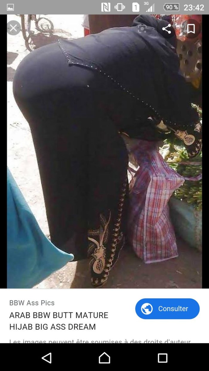 Muslims without panties