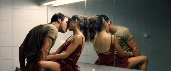 Three meters 2 Clara Lago