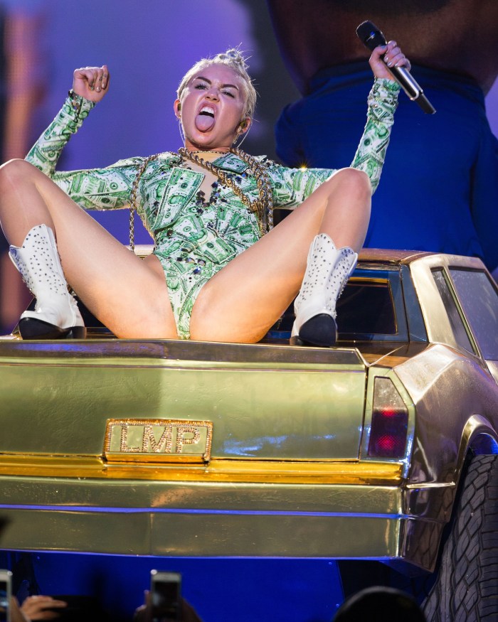 Singer Miley Cyrus naked