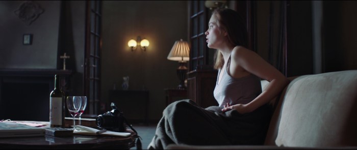 Sophie Kukson is hot