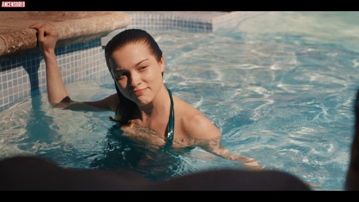 Sophie Kukson bed scene