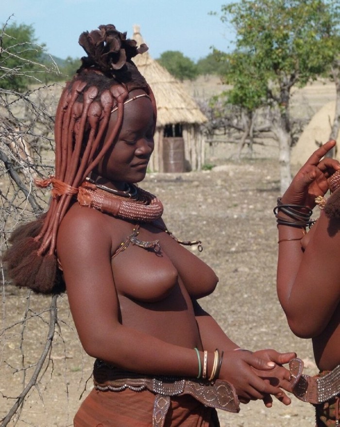 African tribes with naked tits