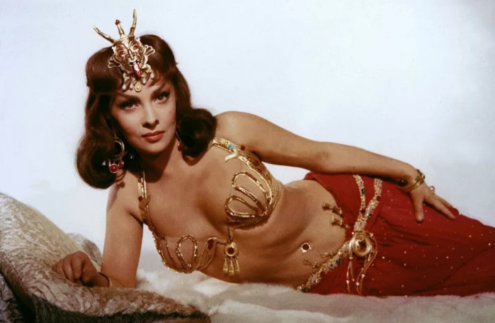 Gina lollobrigida naga