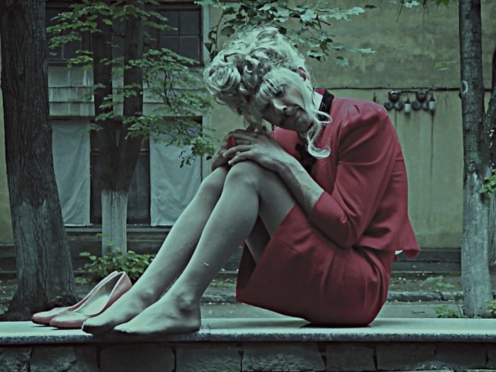 Dakota Sky porn actress