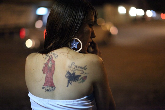 Nikola Mazgutova Model gasolon