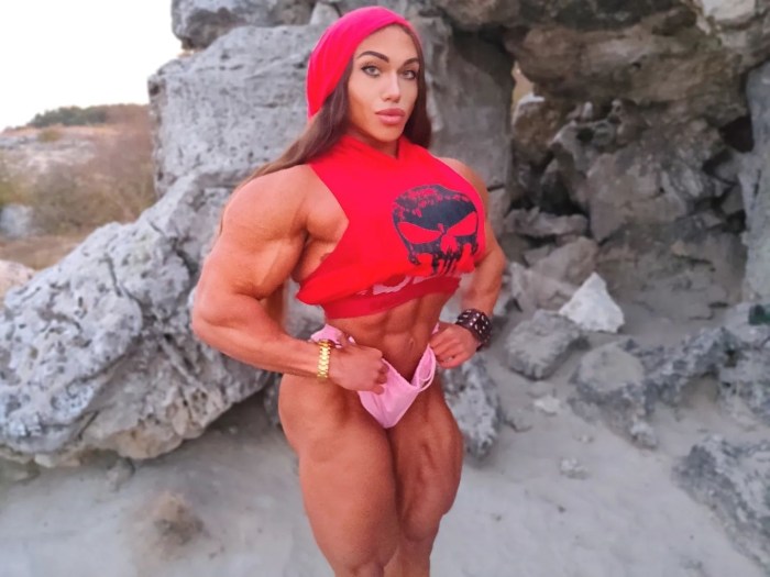 Woman bodybuilder Natalya Batova