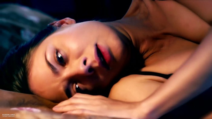 Karina Andolenko Erotic scenes