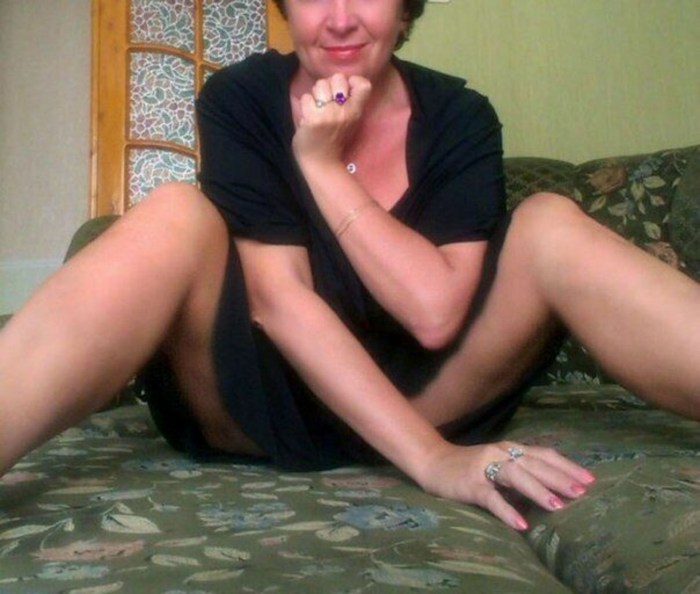 Posted on the Internet the former nude