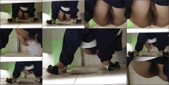 Homemade girl Pissing