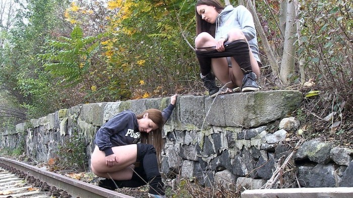 Hidden camera piss 2020