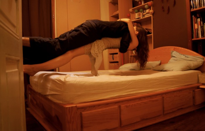 Fuck a woman lies on her stomach