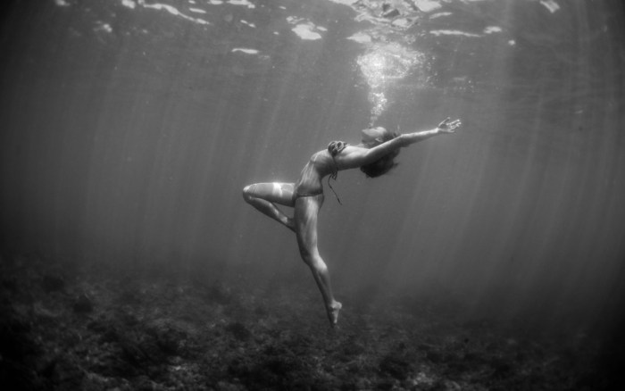 Girl under water