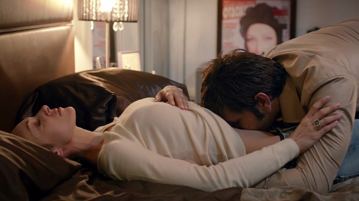 A wife and mother Sofia Dylan