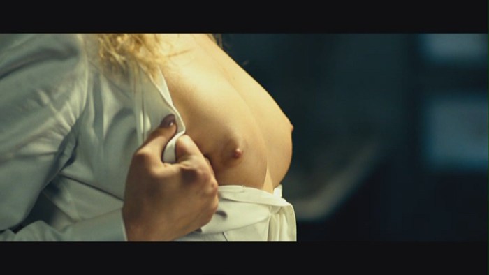 Oksana Akinshina Naked in films