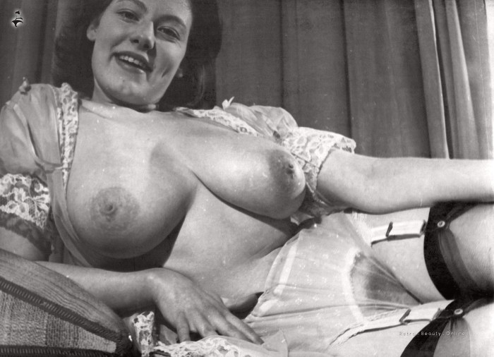 Naked women at the age of retro