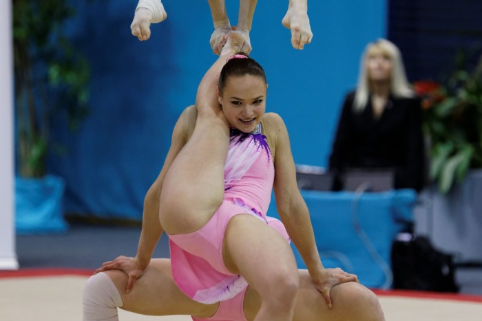 Maria Rusakova Acrobatika
