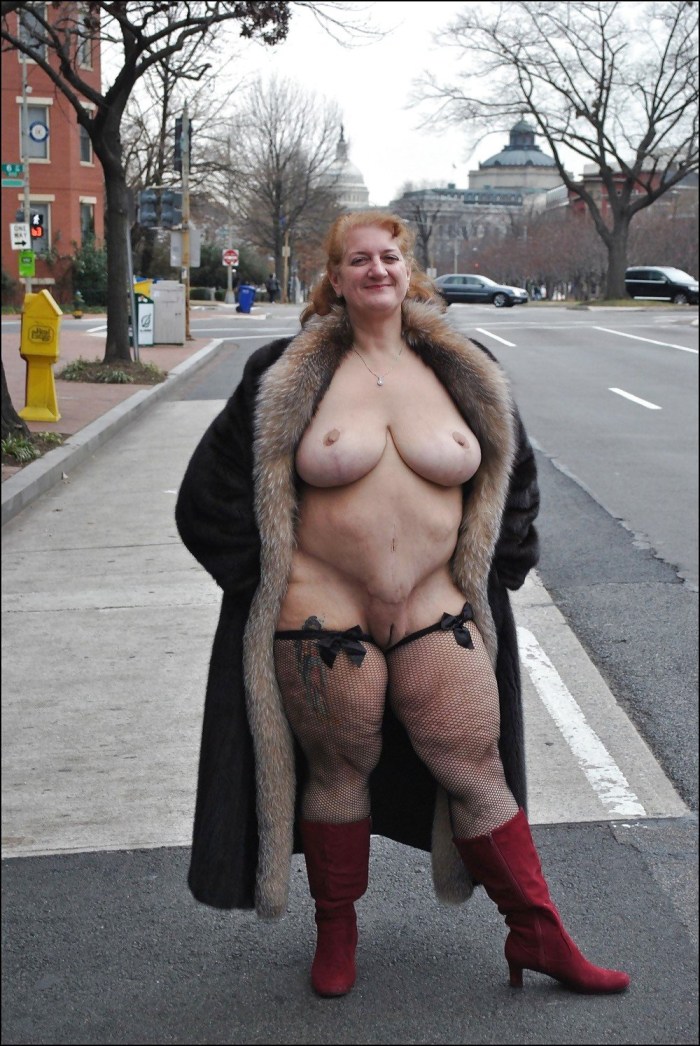 Naked women in public parks