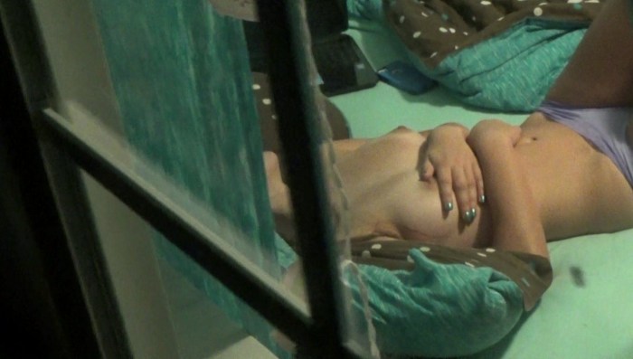 Peeping in bed