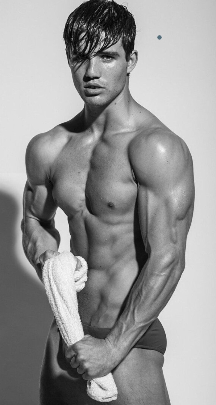 Alexandr Dehtyar torso