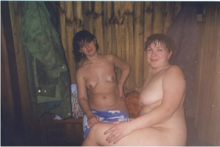 Mature girlfriends in a private bathhouse