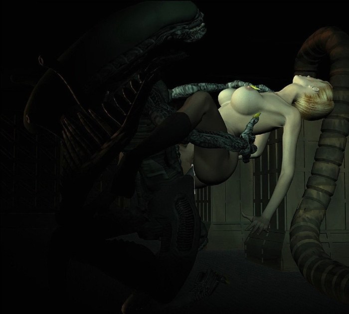 Xenomorph female Queen BDSM