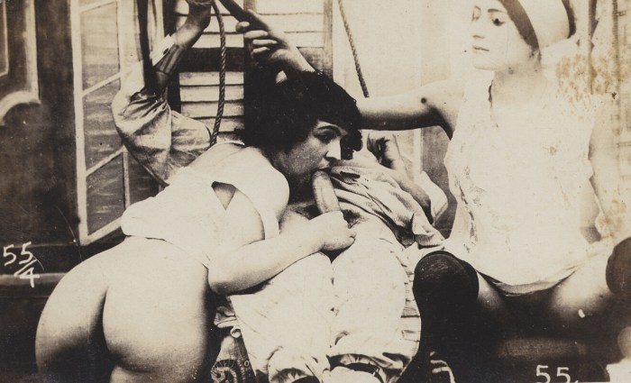 Pornographic pictures of the 30s of the 20th century