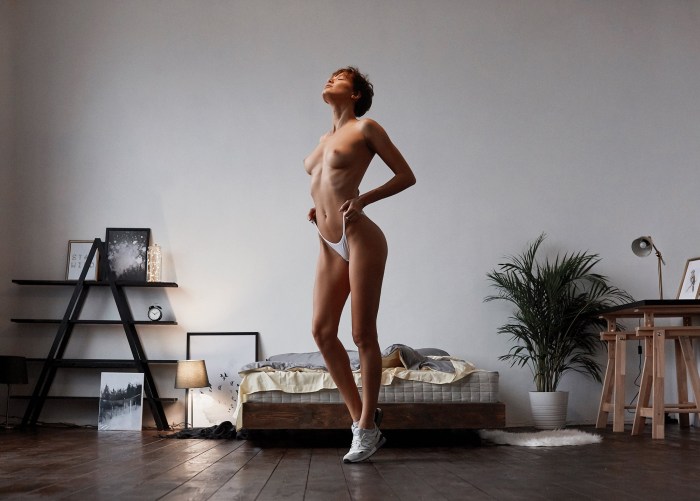 Dmitry Lobanov Pictures in the Nude genre